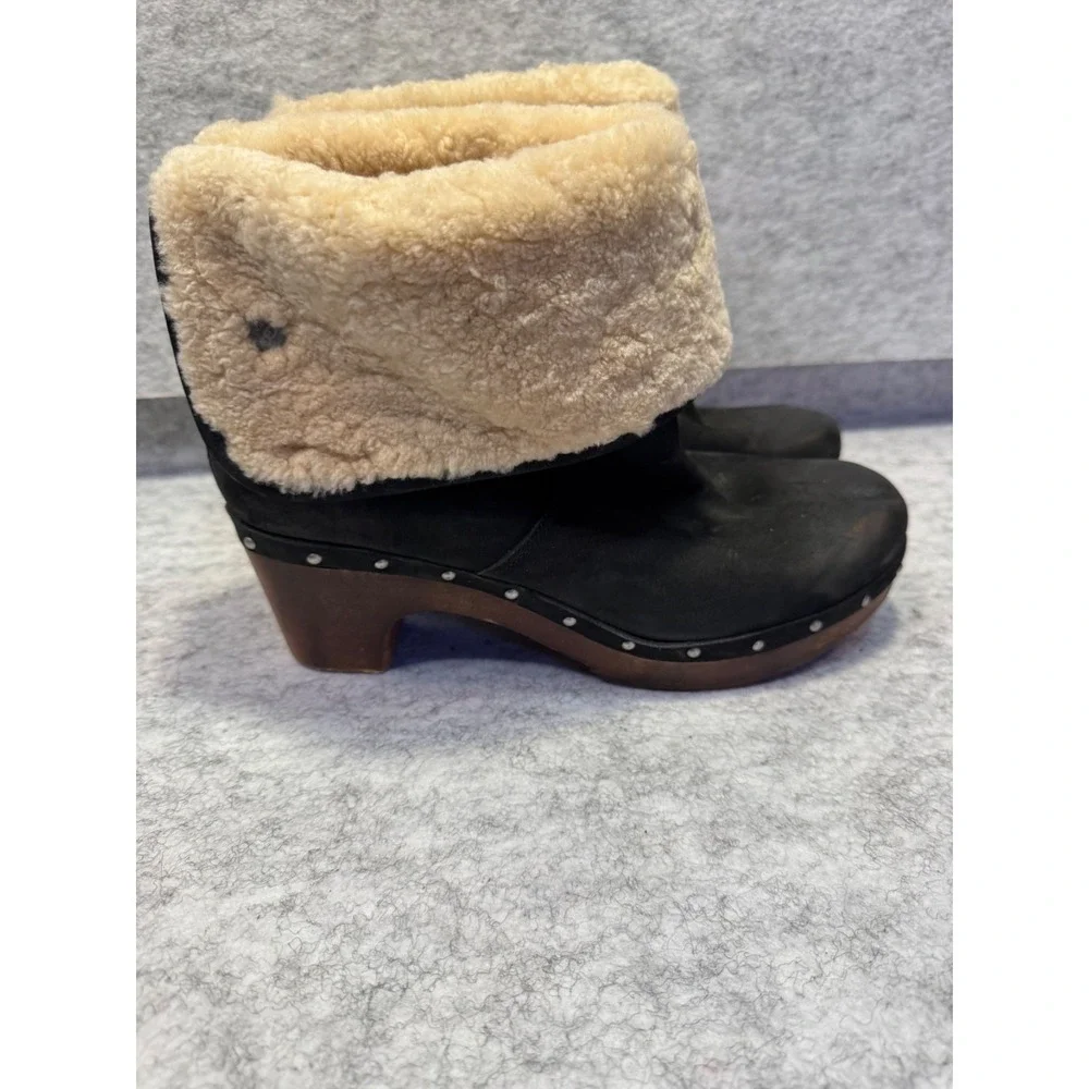 Australian UGG Black Hi Clog Woman's size 9 winter